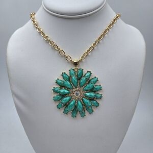 Amrita Singh Green Rhinestone Flower Pendant Necklace